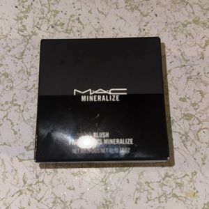 MAC mineralize blush